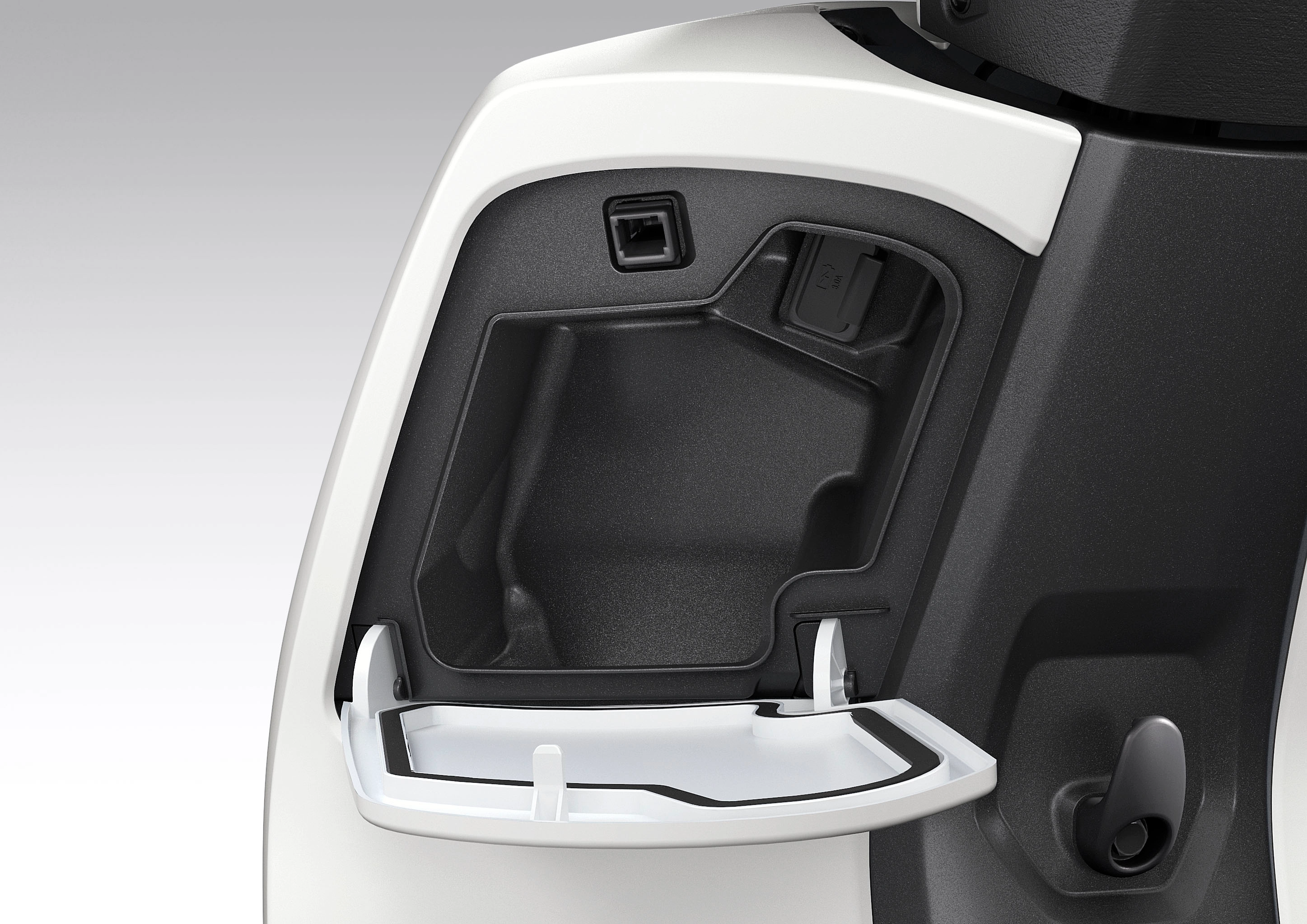 Charging port modern yang mendukung pengisian daya gadget terbaru dengan lebih stabil dan cepat.